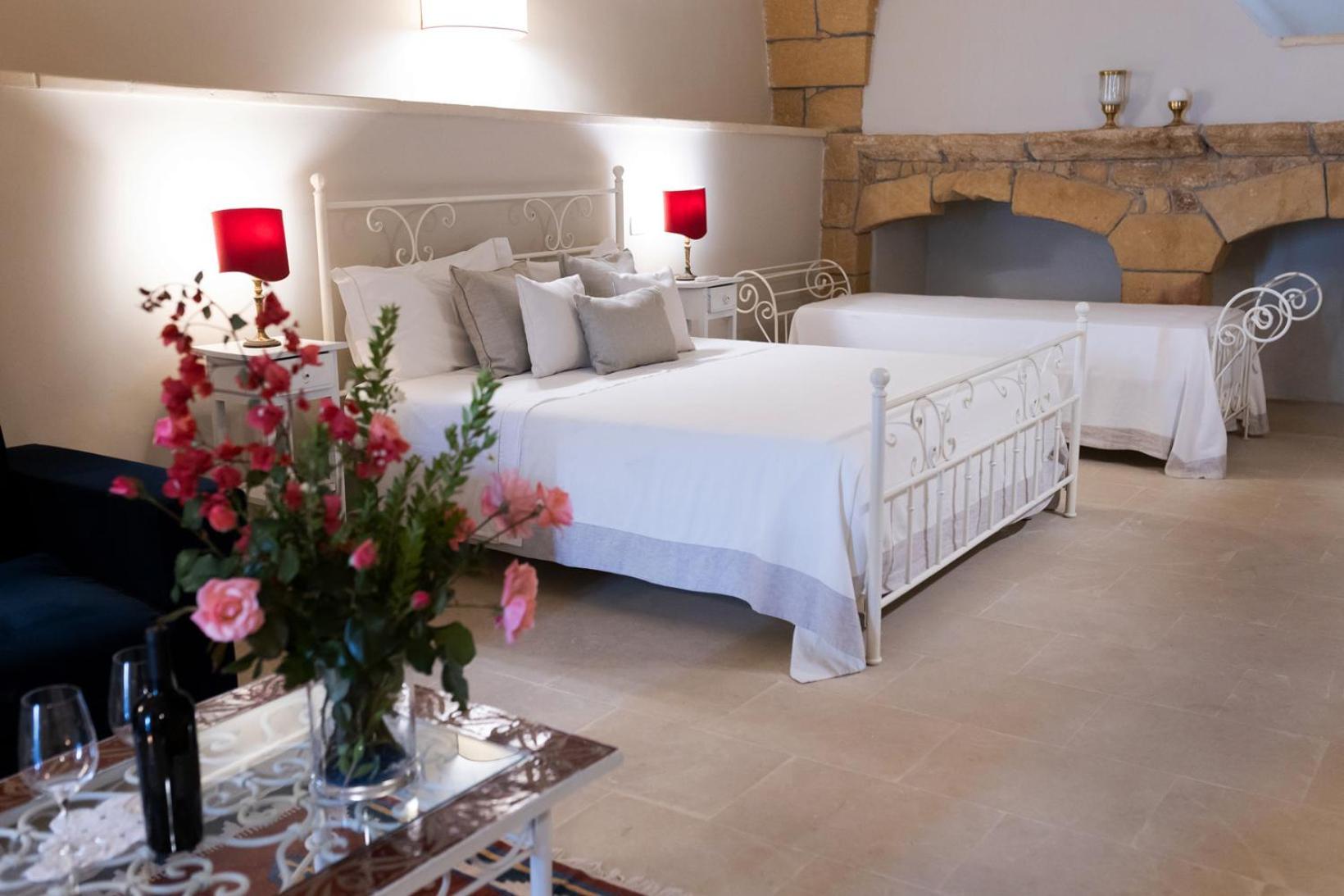 Tenuta Monacelli Lecce Buitenkant foto